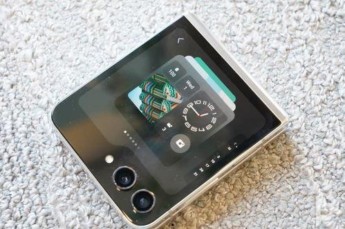 三星flip5最新爆料,颠覆传统,折叠屏新旗舰即将亮相 第1张 三星flip5最新爆料,颠覆传统,折叠屏新旗舰即将亮相 第1张